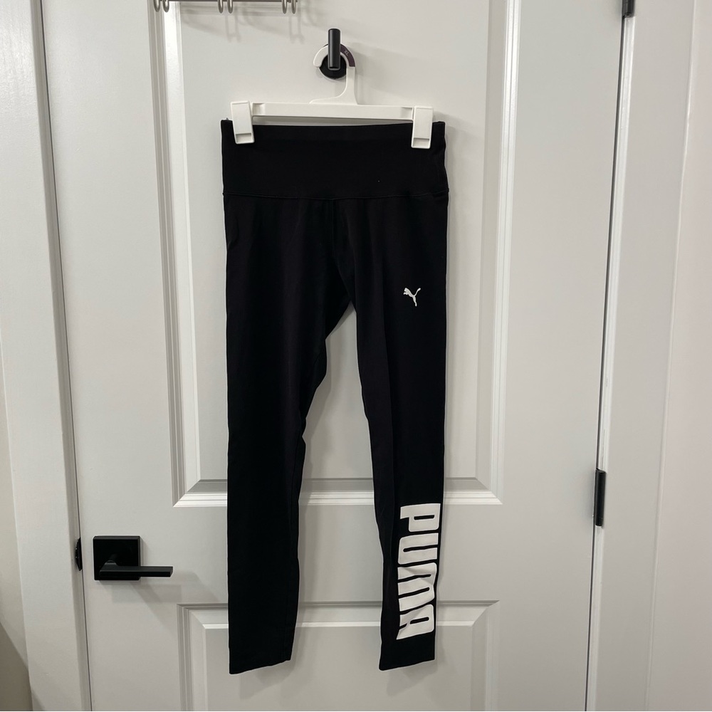 Puma Leggings NWOT- black, stretchy, and breathable